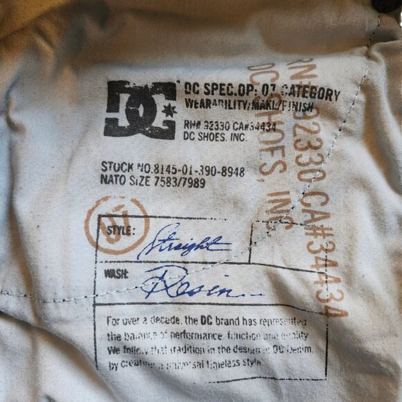 DC Straight Leg Jeans - Resin Wash - Size 34 - Picture 9 of 10